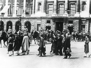 Tyska trupper i ockuperade Paris, juni 1940 av Unbekannt