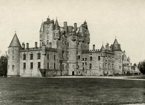 Glamis Castle, Drottning Elizabeths släkthem, 1937. av Unbekannt