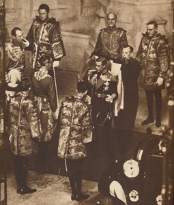 Hans första parlament öppnade 1937 av Unbekannt