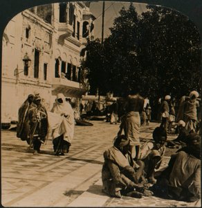 På innergården till det gyllene templet. Amritsar, Indien, 1907 av Unbekannt