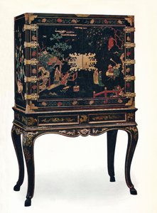 Inskuret lackerat skåp, c1680, 1910. av Unbekannt