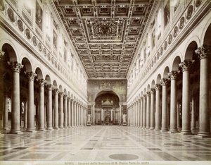 Interiör av basilikan St Paul utanför murarna, Rom, Italien, sent 1800- eller tidigt 1900-tal av Unbekannt