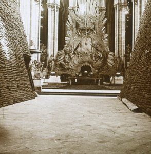 Interiör av katedralen, Amiens, norra Frankrike, c1914-c1918 av Unbekannt