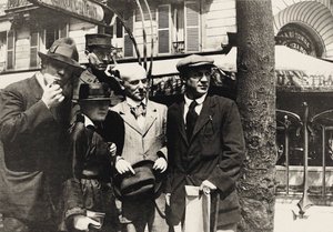 Jean Cocteau, Manuel Ortiz de Zárate, Henri-Pierre Roché, Marie Vassilieff, Max..., 1916. av Unbekannt