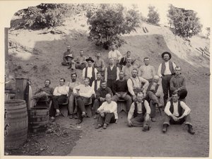 La Grange Mine Crew, Kalifornien, 1900-talet. av Unbekannt