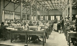 Lady Clerks som tabellerar den amerikanska folkräkningen återkommer, 1901. av Unbekannt