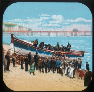 Sjösättning av livbåten, c1900. av Unbekannt