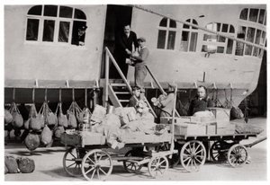 Lastningsförråd, Zeppelin LZ 127 Graf Zeppelin, 1933 av Unbekannt