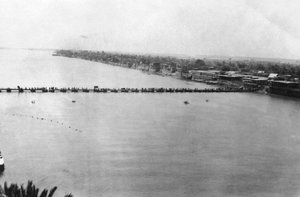 Nedre pontonbron, Bagdad, Mesopotamien, första världskriget, 1918 av Unbekannt