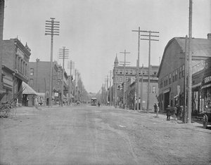 Main Street, Butte City, Montana, c1897. av Unbekannt