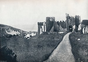 Manorbier - Slottet, 1895 av Unbekannt
