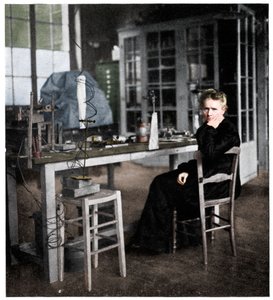 Marie Curie, polskfödd fransk fysiker, c1920. av Unbekannt