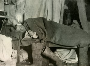 Marston i sin säng, c1908, 1909. av Unbekannt