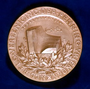 Medalj till minne av den holländska fysikern Johannes Diderik van der Waals av Unbekannt