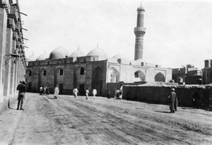 Moskén på River Street, Bagdad, Mesopotamien, första världskriget, 1918 av Unbekannt