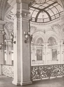 Nationalbiblioteket: ett hörn av galleriet med utsikt över den offentliga läsesalen, 1914 av Unbekannt