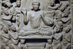 Indiens nationalmuseum, Delhi. Ayaga-fris som visar scener från Buddhas liv och från Jakatas. Ikshvaku, 3:e århundradet A.D. Nagarjunakonda, Andhra Pradesh. Gråaktig kalksten. Detalj. Indien. av Unbekannt