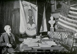 Nelson A Miles, amerikanska arméns general, vid sitt högkvarter, 1898 av Unbekannt
