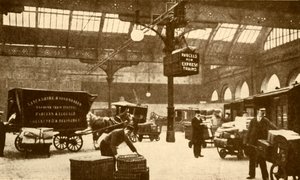 Overhead elektrisk paketbärare, Victoria Station, Manchester, 1930. av Unbekannt