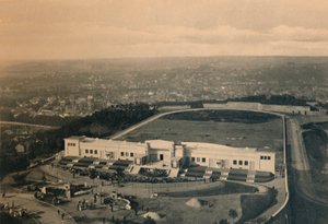 Lekplats och sommarteater, c1900 av Unbekannt