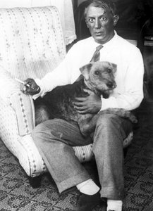 Porträtt av Pablo Ruiz PICASSO (1881-1973), spansk målare (s/v foto) av Unbekannt
