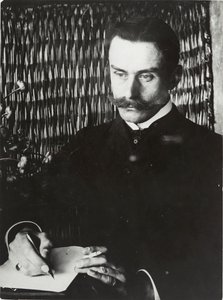Porträtt av Thomas Mann 1875-1955, ca 1900. av Unbekannt