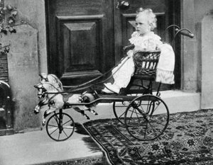Prins Albert Windsor vid ett års ålder, c1896 av Unbekannt