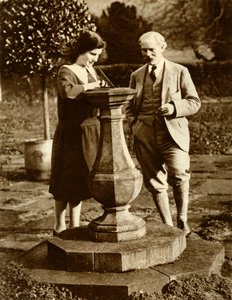 Ramsay MacDonald, första Labour-premiärministern, i Checkers med sin dotter, 1924, 1935. av Unbekannt