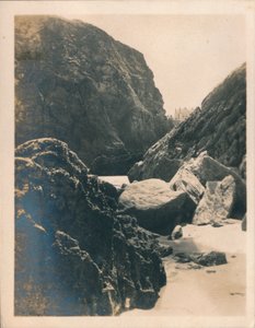 Rocks at Newquay, 1927 av Unbekannt