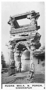 Rudra Mala, norra verandan, Siddhapur, Indien, c1925 av Unbekannt