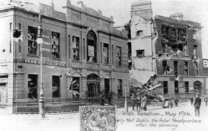 Ruinerna av rebellernas högkvarter, anti-engelsk irländsk uppror, Dublin, maj 1916 av Unbekannt