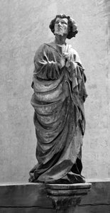 Sankt Johannes av Golgata Anonym skulptur Dim. 150 cm Sankt Hippolytes kollegiala kyrka, Poligny (Jura) av Unbekannt