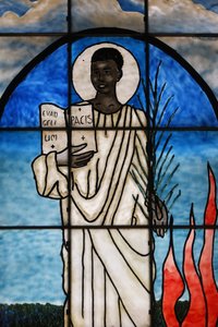 Saint Kiriwawanvu avbildad på målat glas, Lome, Togo av Unbekannt