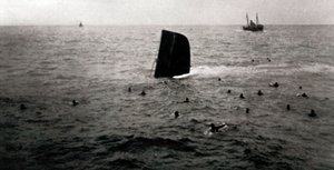 Skeppsbrott av den republikanska ubåten B6, augusti 1936 (s/v foto) av Unbekannt