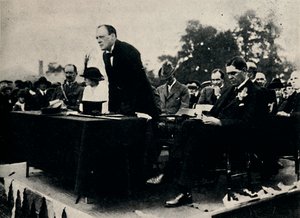 Talar på Enfield Munitions Works, 1917, 1945. av Unbekannt