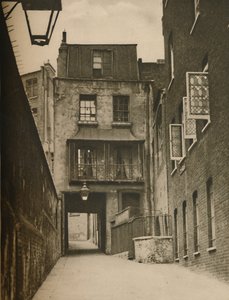 Strand Lane och ingången till det romerska badet, c1935. av Unbekannt