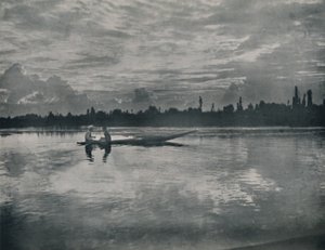 Solnedgång vid Dalsjön, Kashmir, 1936. av Unbekannt