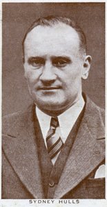 Sydney Hulls, brittisk boxningspromotor, 1938 av Unbekannt
