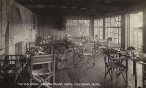 Tea House, Easton Court Hotel, Chagford (s/v foto) av Unbekannt