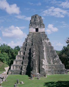 Jaguarens tempel (tempel 1) Maya, sen klassisk period ca 600-900 (foto) av Unbekannt