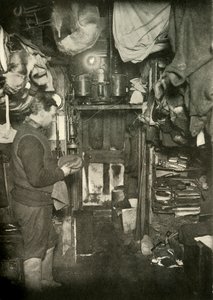 Acetylene Gas Plant, Over the Door, c1908, 1909 av Unbekannt