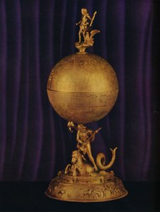 Airthrey Gold Globe Cup: Sydtyska, c1560-1565, 1936 av Unbekannt