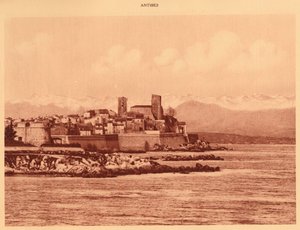 Alpernas ås och Antibes, 1930. av Unbekannt