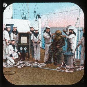Dykaren -- H.M.S. Blake, c1900. av Unbekannt