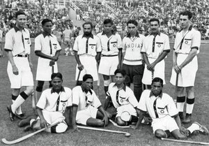 Det indiska hockeylaget, vinnare av guldmedalj, Olympiska spelen i Berlin, 1936 av Unbekannt