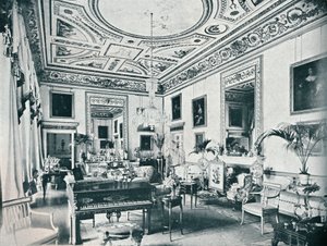 The Salon, Avington, c1908 av Unbekannt