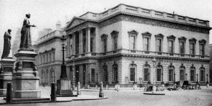 The United Service Club, Waterloo Place, London, 1926-1927 av Unbekannt