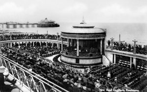 Det nya bandhöljet, Eastbourne, East Sussex, tidigt 1900-tal av Unbekannt
