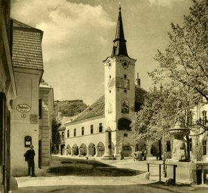 Rådhuset, Gumpoldskirchen, Mödling, Niederösterreich, c1935. av Unbekannt
