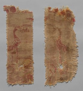Två fragment av storskalig rundel, 600-tal. av Unbekannt